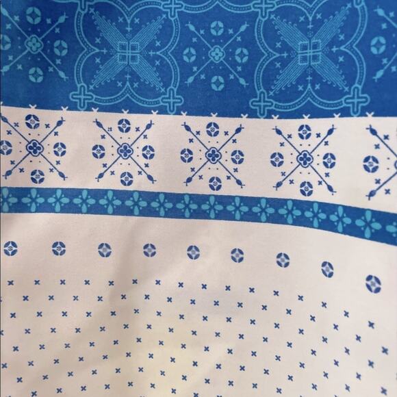 Maluka The Spice Islands SHIRT Mens M White Blue Short Sleeve Button Down Casual - Picture 6 of 6